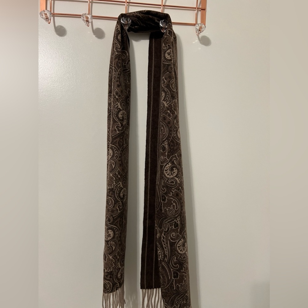 BLACK saks fifth avenue scarf